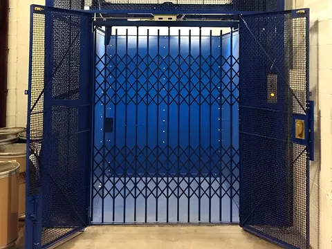 Wire enclosure with a hinged door