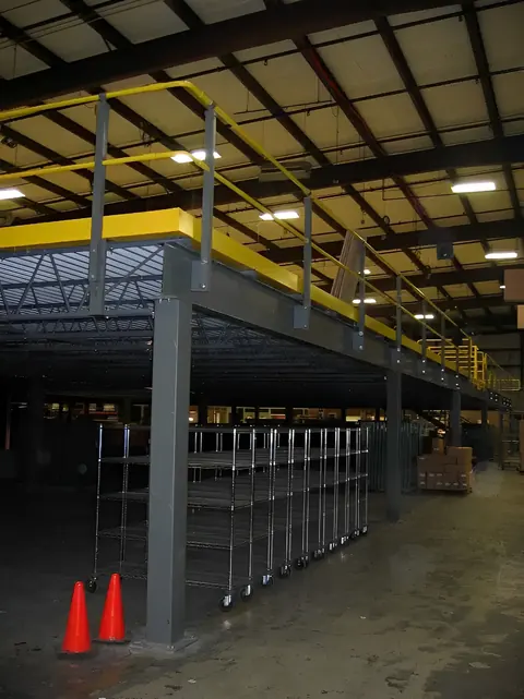 Mezzanine in a sports apparel distribution center