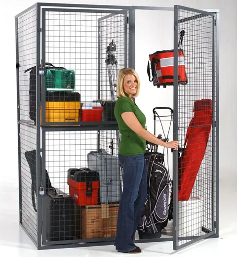 Wire tenant storage lockers